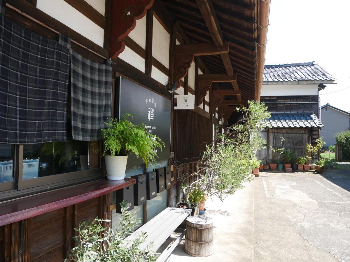 駅前宿舎 禪 Shared House Zen Eiheiji Eksteriør billede