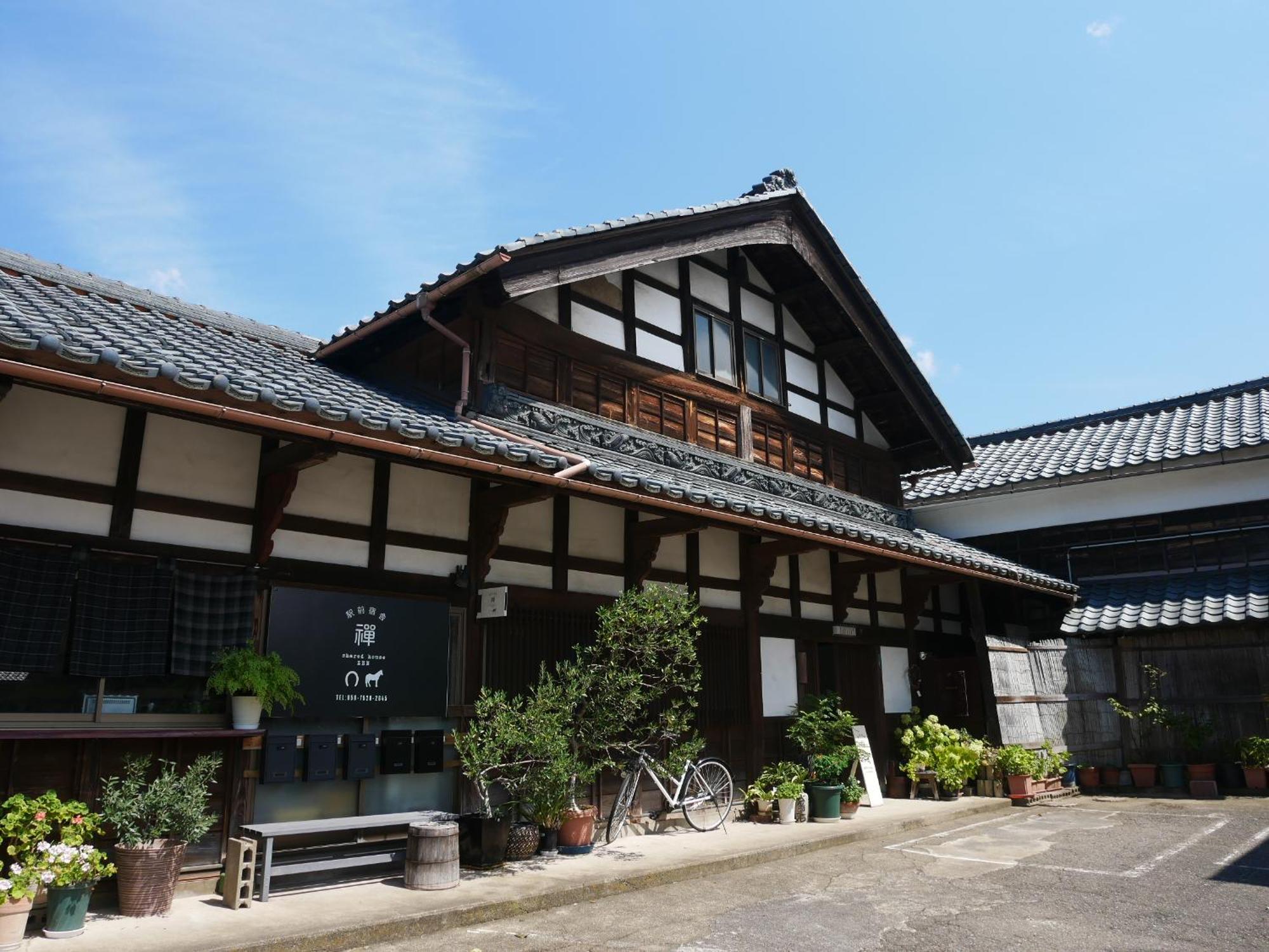 駅前宿舎 禪 Shared House Zen Eiheiji Eksteriør billede
